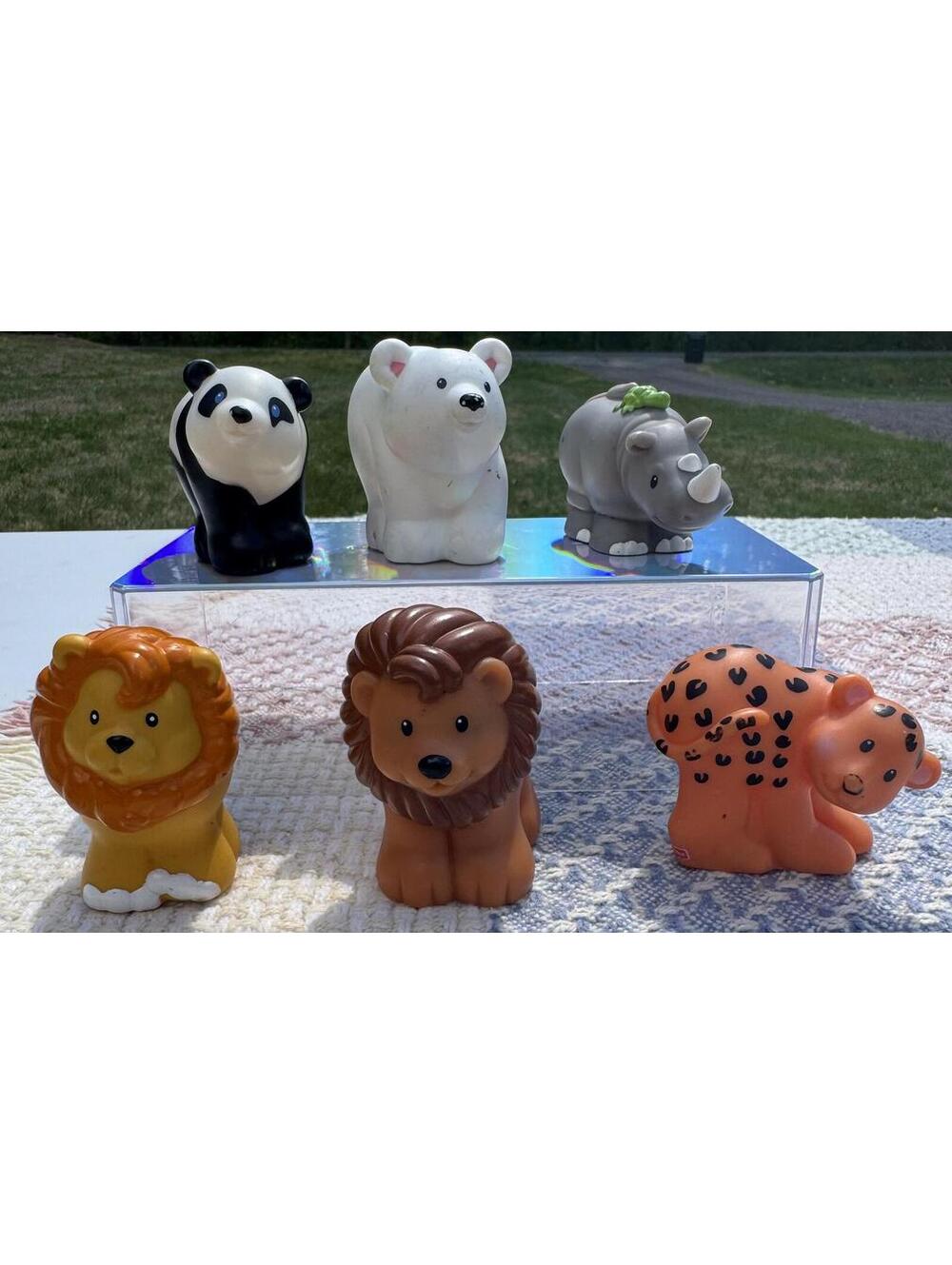 2000-2002 Dated Fisher-Price Little People Animal Figures Set of 6
